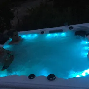 T2 Climatisé Baignoire Terrasse Jacuzzi Piscine Sauna France