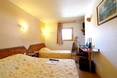 **  B&B Hotel Aubagne Gemenos France