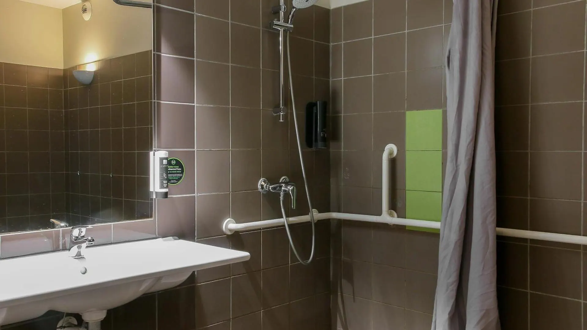 B&B Hotel Aubagne Gemenos