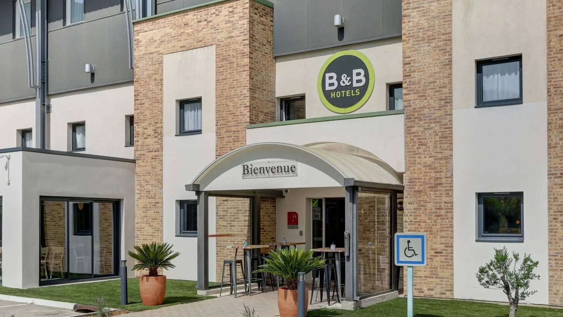 B&B Hotel Aubagne Gémenos